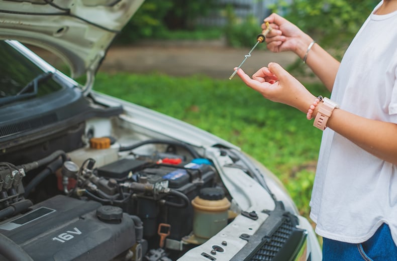 Simple Car Maintenance Checks You Can Do at Home in 10 Minutes