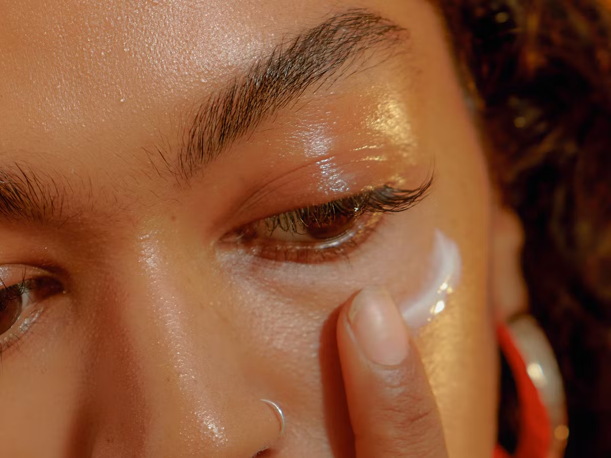 The Shift Toward Jelly and Jam Textures for High Shine and Deep Skin Hydration