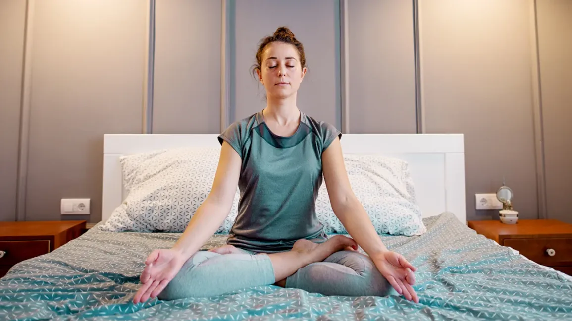 A Calm Evening Routine That Supports Better Sleep and a Healthier Life